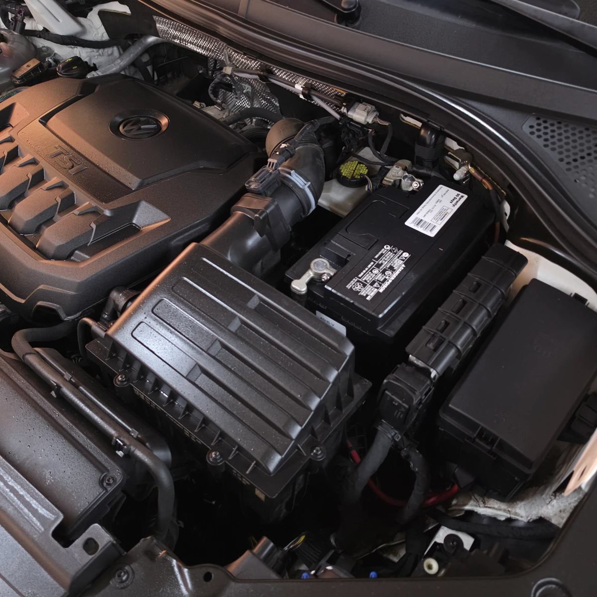 Used 2022 Volkswagen Tiguan SE FWD image 15