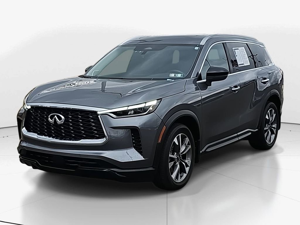 Used 2025 INFINITI QX60 Luxe image 3