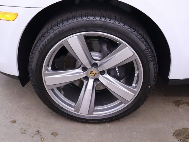New 2024 Porsche Macan image 41