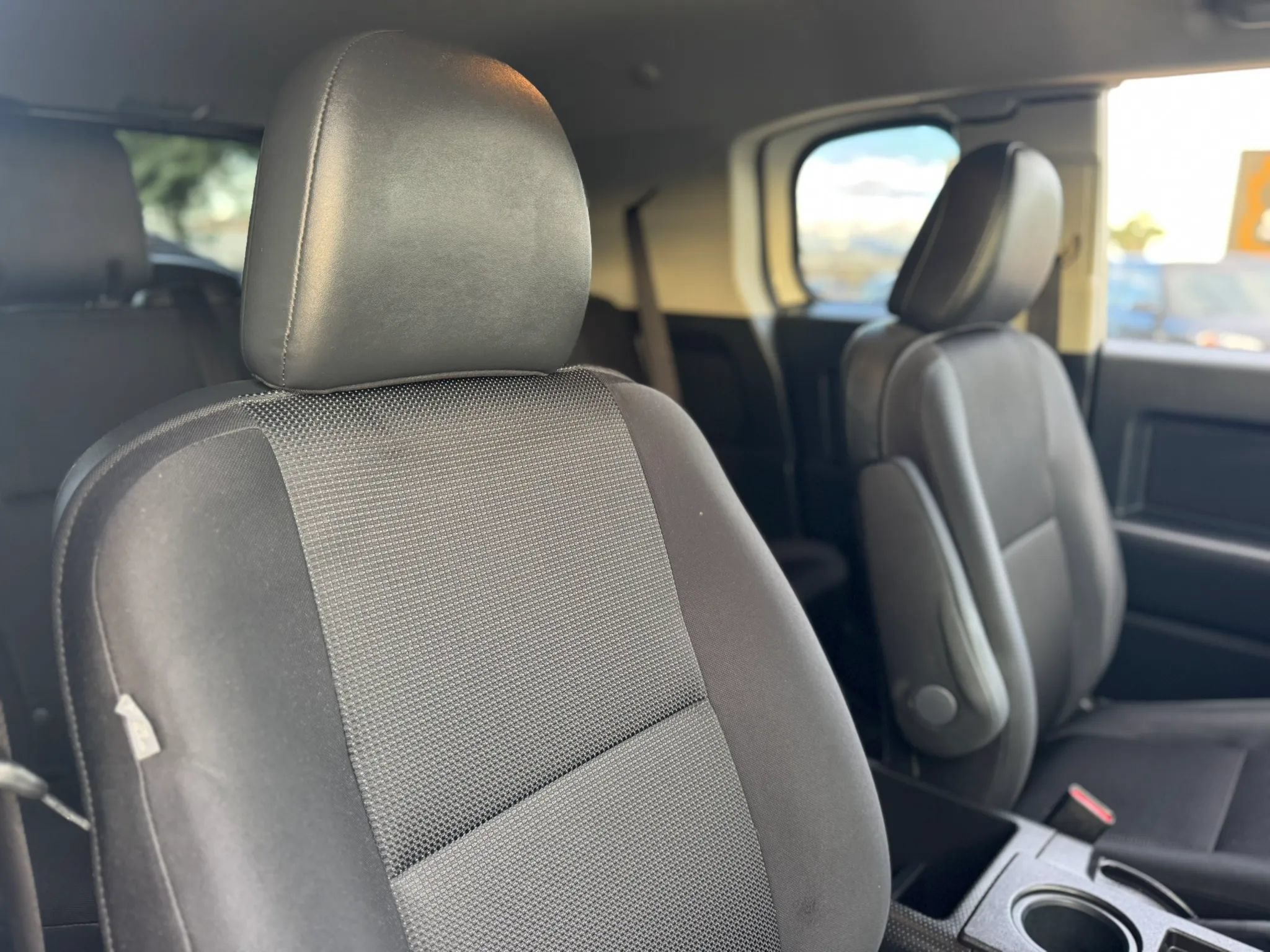 Used 2013 Toyota FJ Cruiser 2WD w/ Convenience Pkg image 21