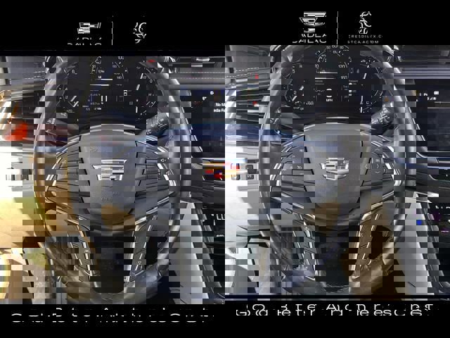 Used 2018 Cadillac XT5 Premium Luxury image 11