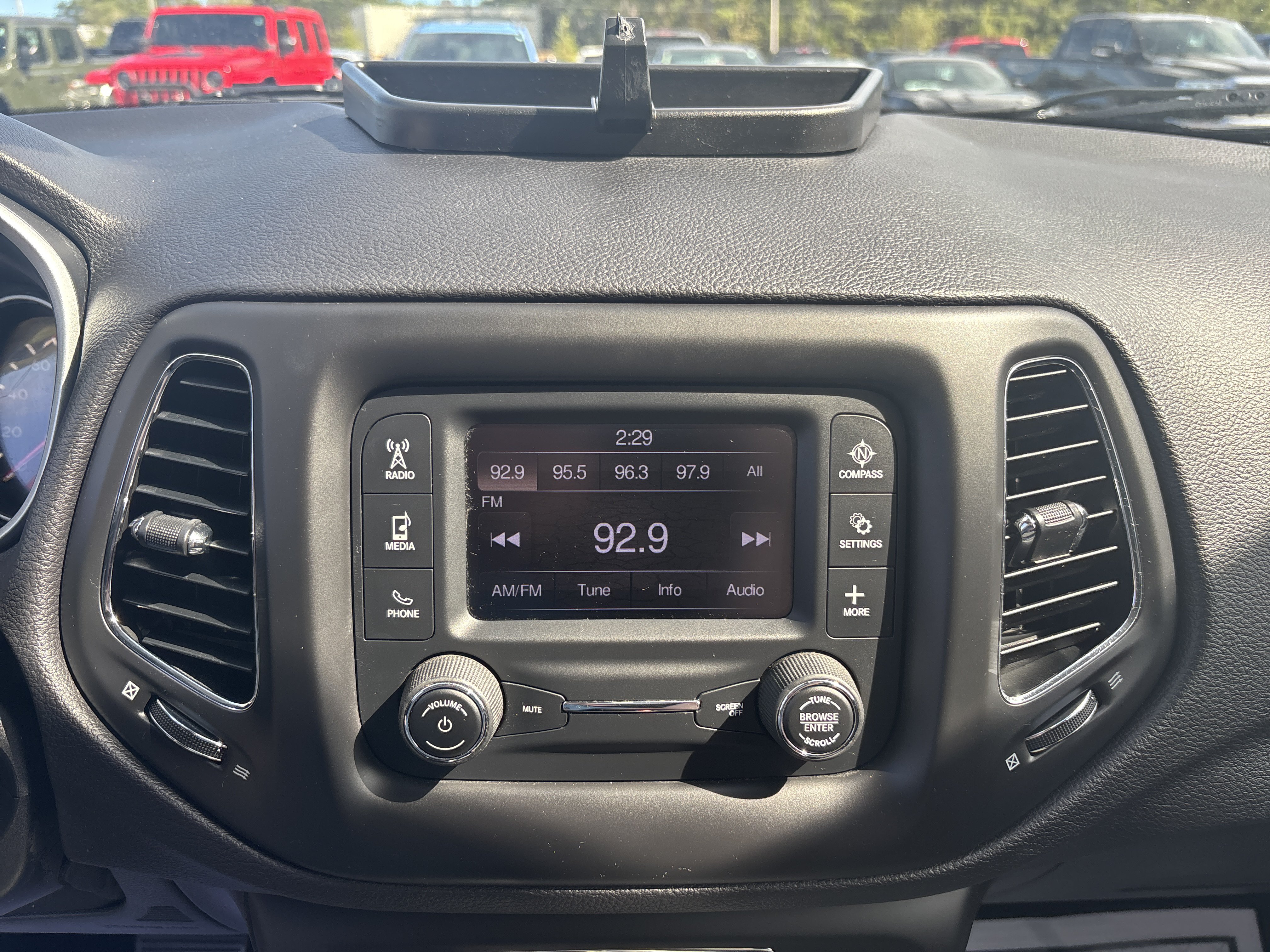 Used 2017 Jeep Compass Sport AWD/4WD image 20