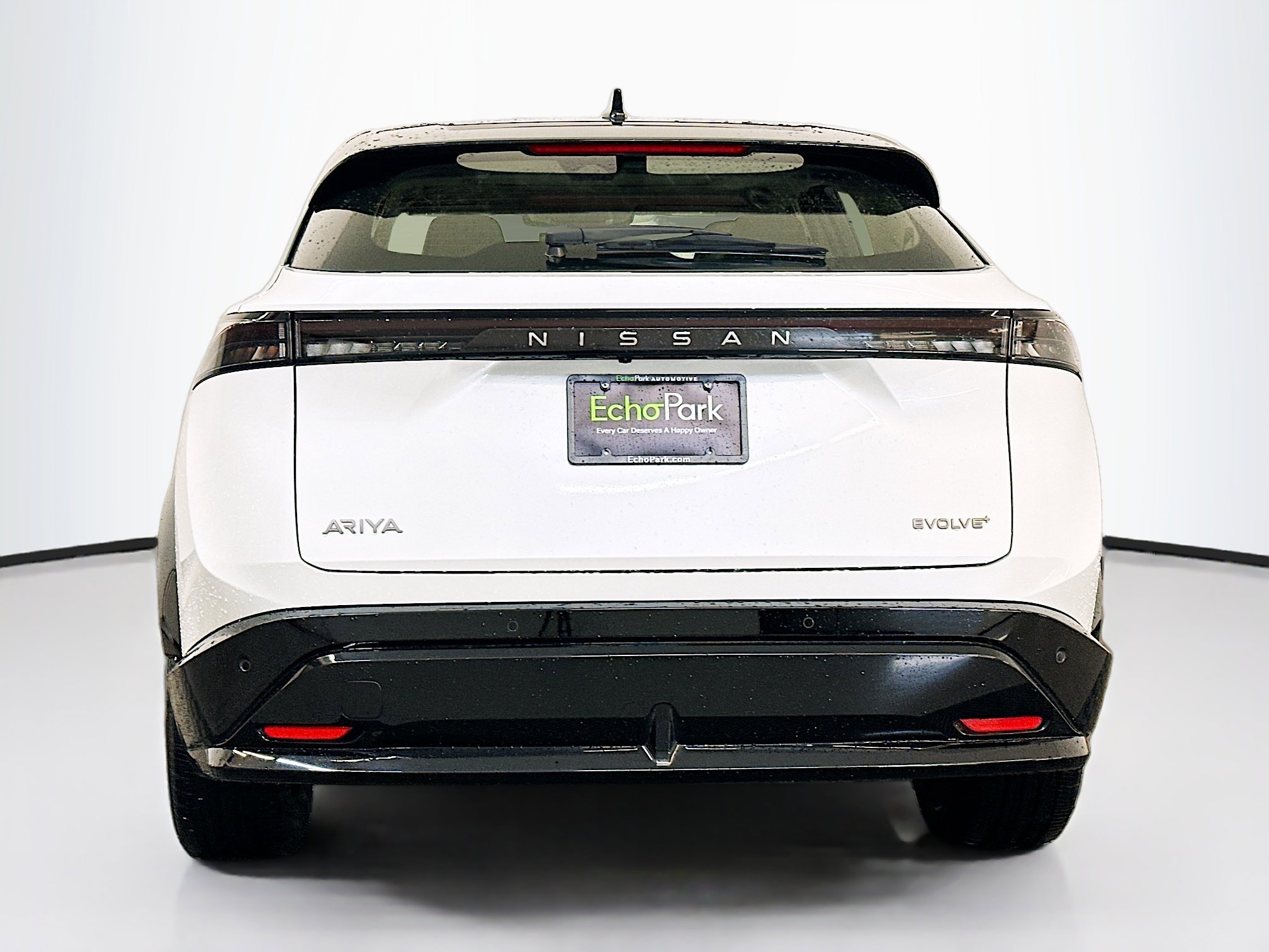 Used 2023 Nissan Ariya EVOLVE+ image 7