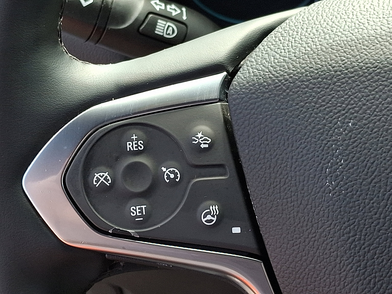 Used 2023 Chevrolet Traverse LT w/ LPO, Floor Liner Package image 20