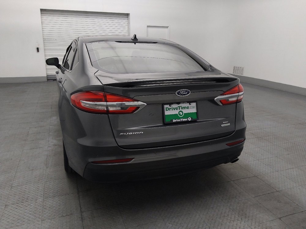 Used 2020 Ford Fusion SE w/ Equipment Group 151A FWD image 6