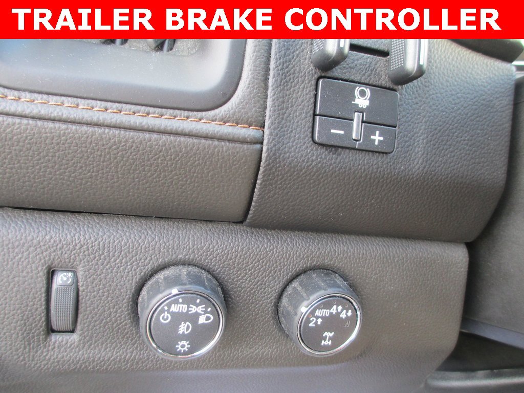 Certified 2022 GMC Canyon AT4 w/ Trailering Package image 15