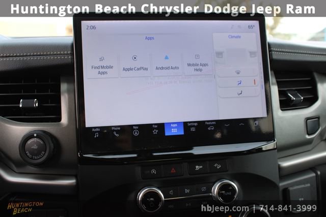 Used 2024 Ford Expedition XL AWD/4WD image 24