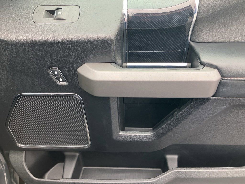 Used 2021 Ford F250 Platinum w/ FX4 Off-Road Package image 21