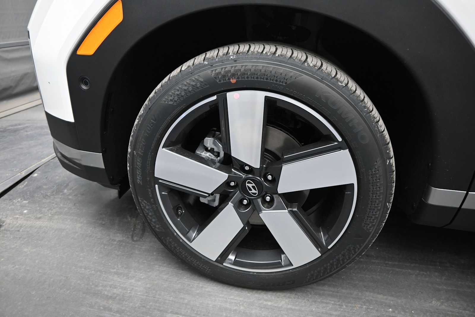 New 2027 Hyundai Santa Fe Limited AWD/4WD image 10