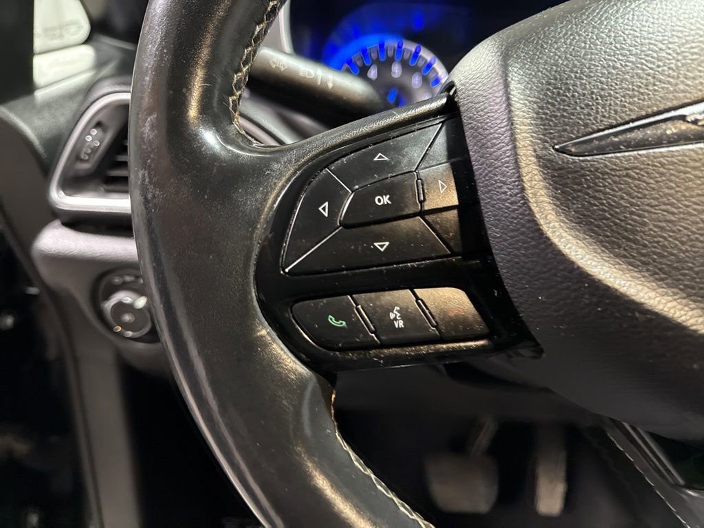 Used 2019 Chrysler Pacifica Touring Plus w/ S Appearance Package image 22