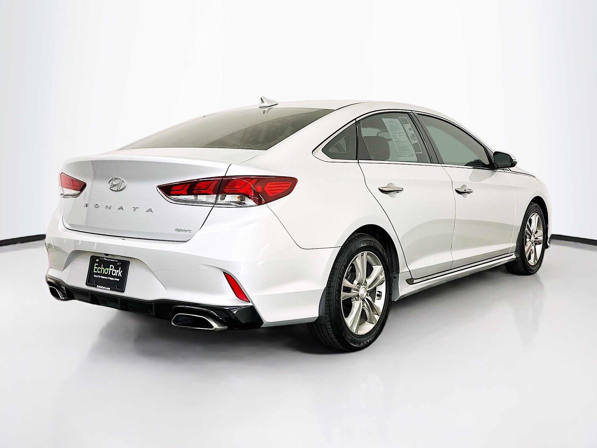 Used 2019 Hyundai Sonata Sport w/ Cargo Package image 9