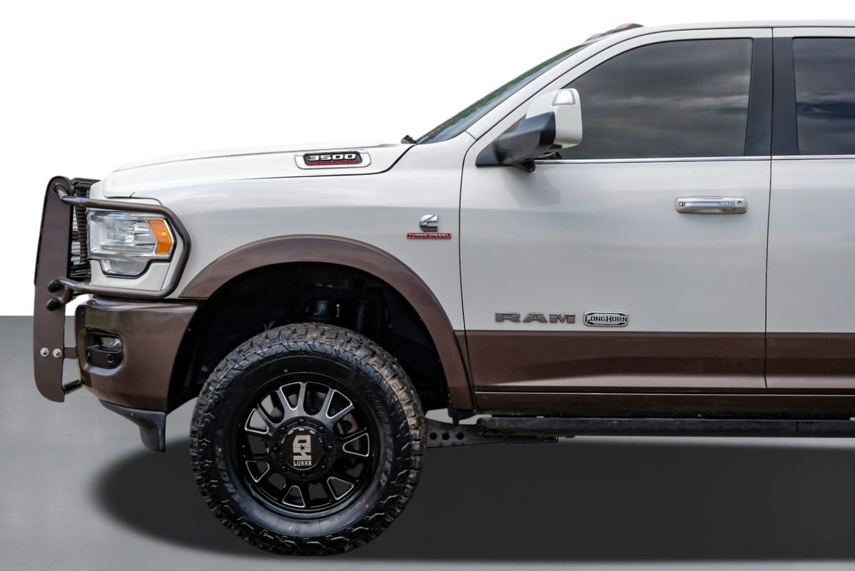 Used 2019 RAM 3500 Limited image 11