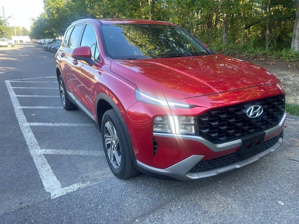 Used 2023 Hyundai Santa Fe SE w/ Cargo Package AWD/4WD image 3