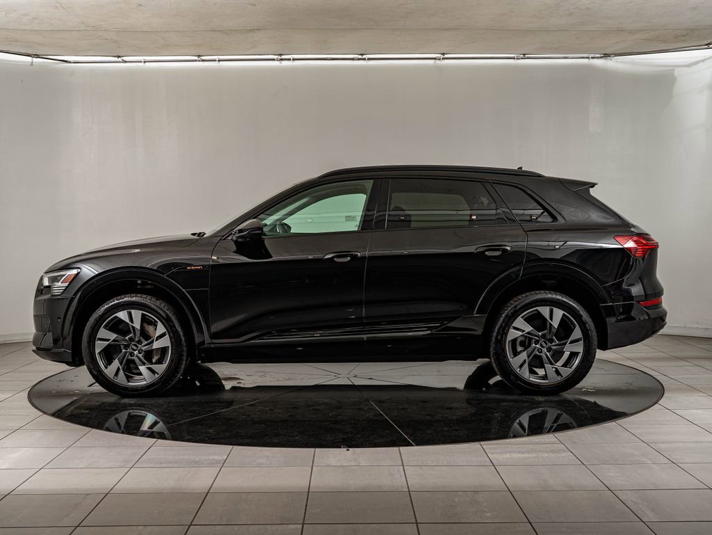 Used 2021 Audi e-tron Premium w/ Convenience Plus Package AWD/4WD image 8
