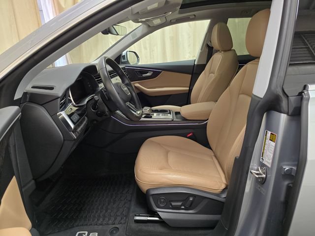 Used 2020 Audi Q8 Premium Plus w/ Premium Plus Package AWD/4WD image 15