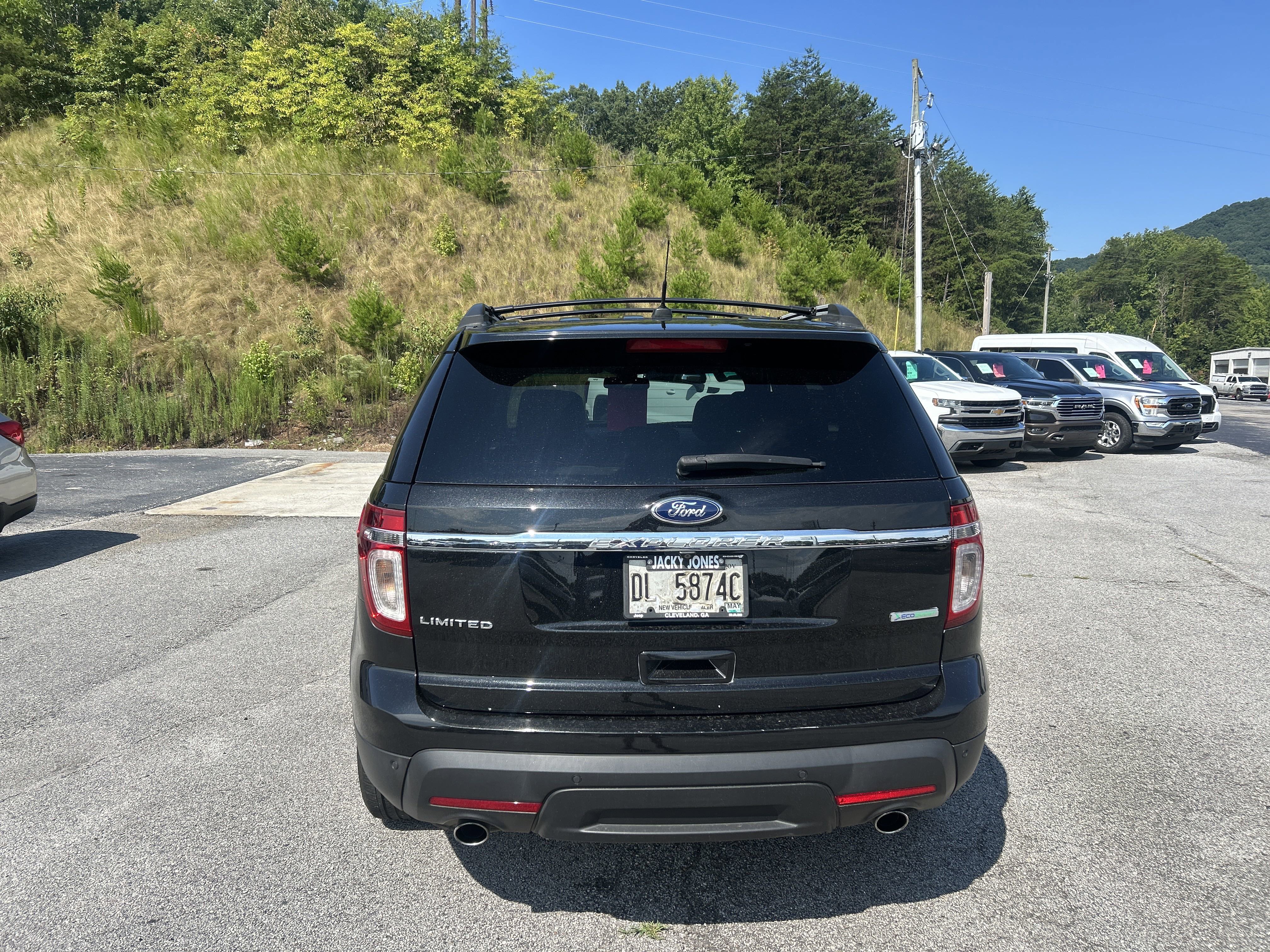 Used 2015 Ford Explorer Limited w/ Equipment Group 303A FWD image 7
