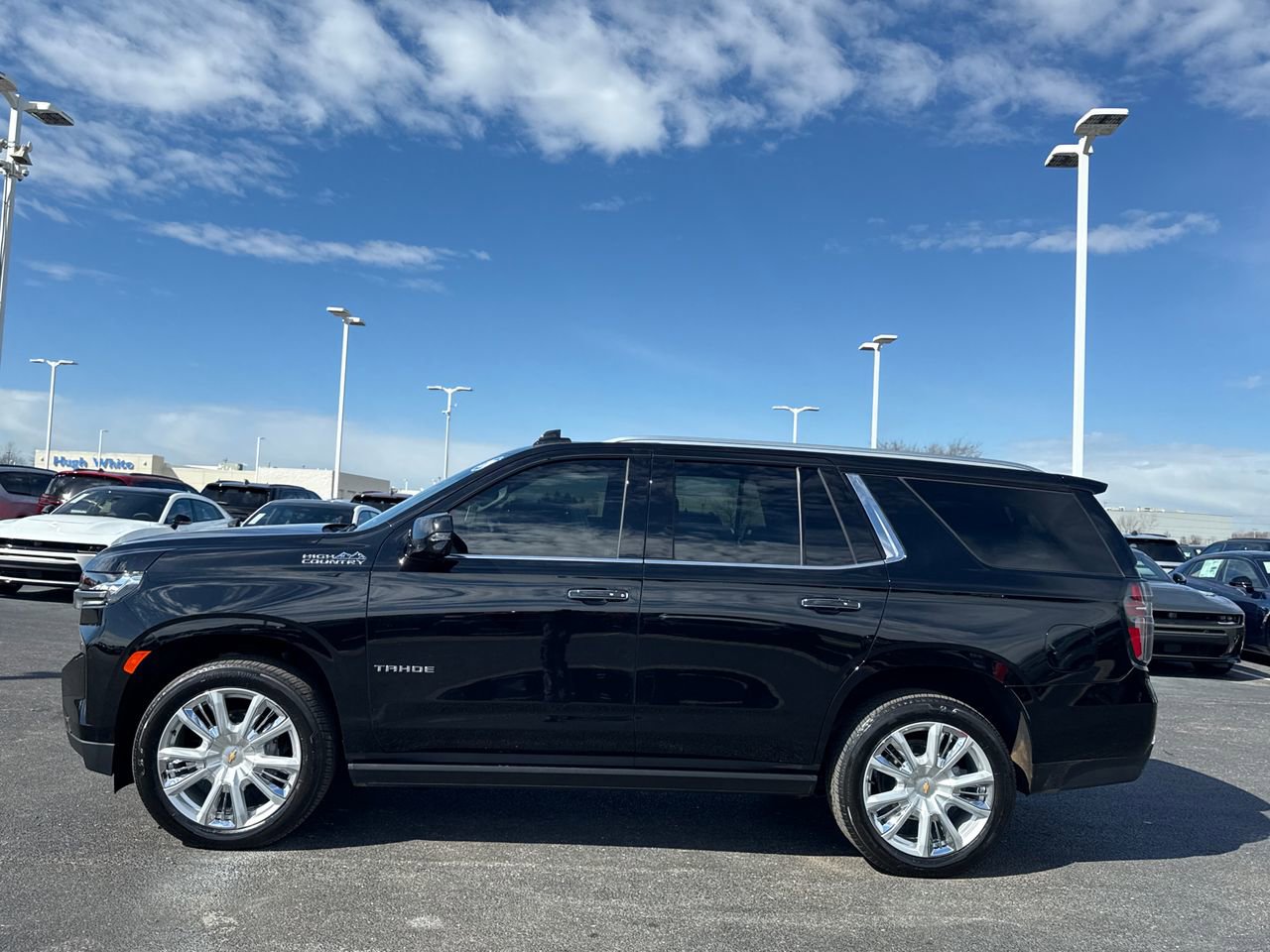 Used 2024 Chevrolet Tahoe High Country AWD/4WD image 6