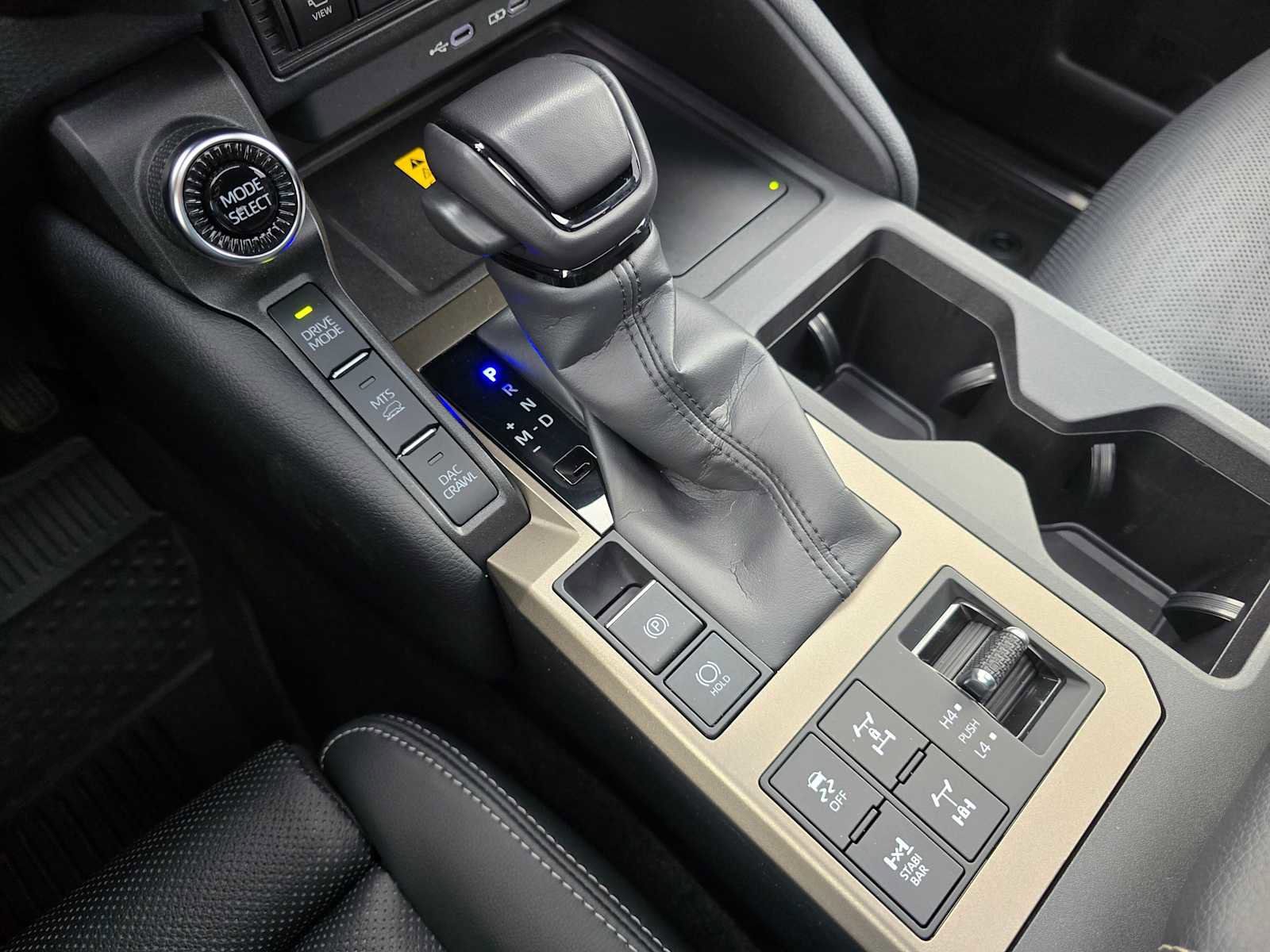 Certified 2025 Toyota Land Cruiser image 38