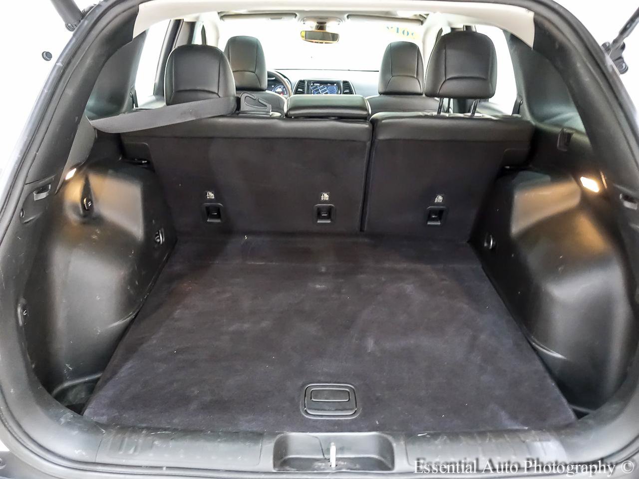 Used 2019 Jeep Cherokee Limited image 29