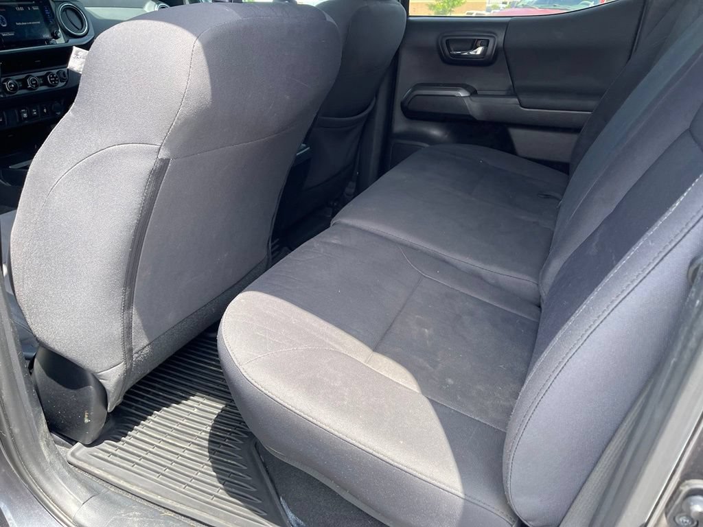 Used 2018 Toyota Tacoma TRD Off-Road AWD/4WD image 6