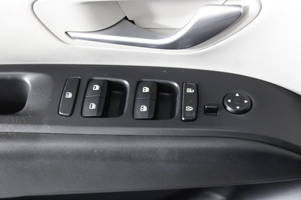 Certified 2022 Hyundai Tucson SEL FWD image 23