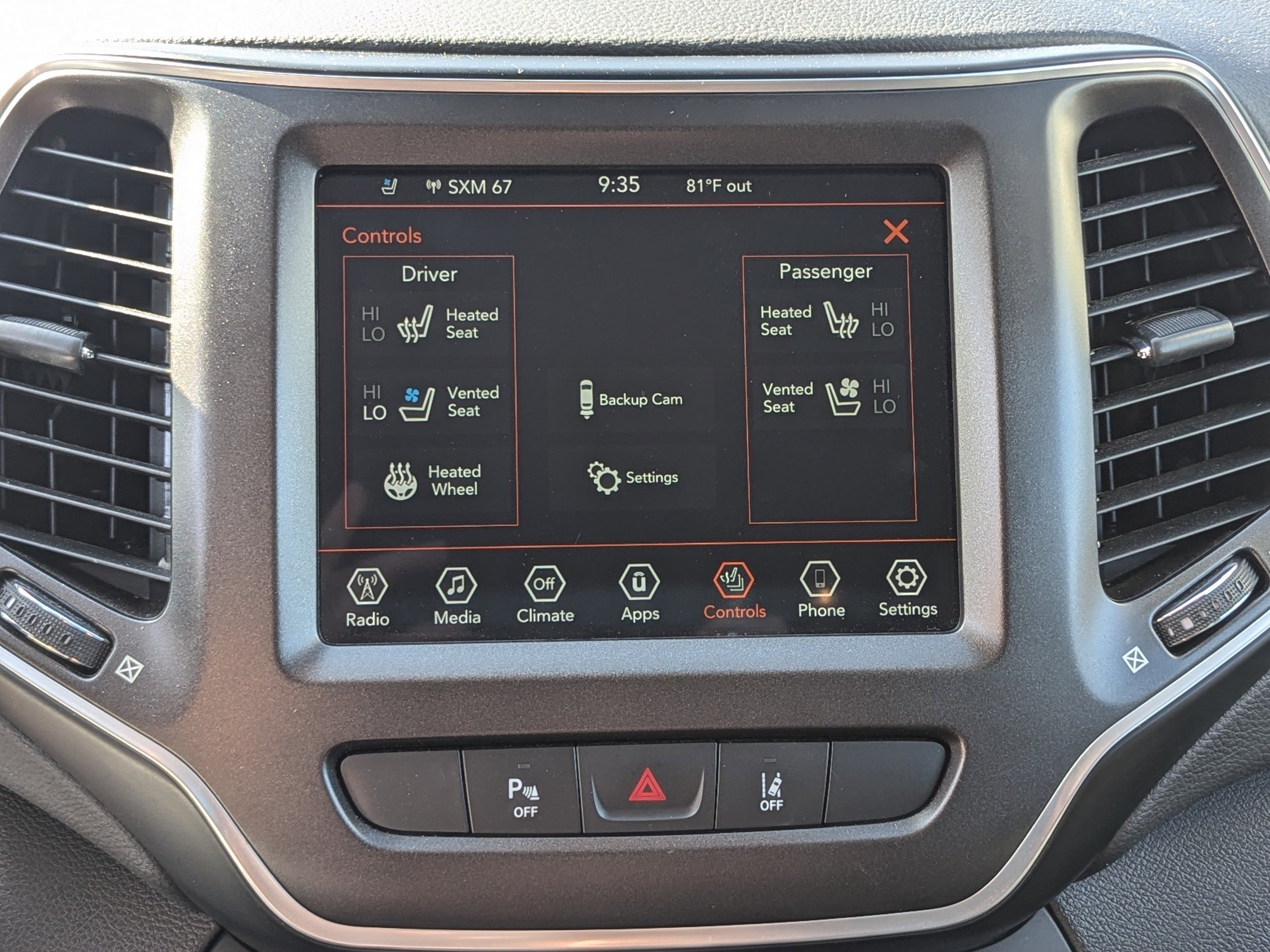 Used 2021 Jeep Cherokee Trailhawk w/ Premium Leather Package image 23