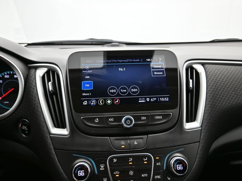 Used 2024 Chevrolet Malibu LT FWD image 15