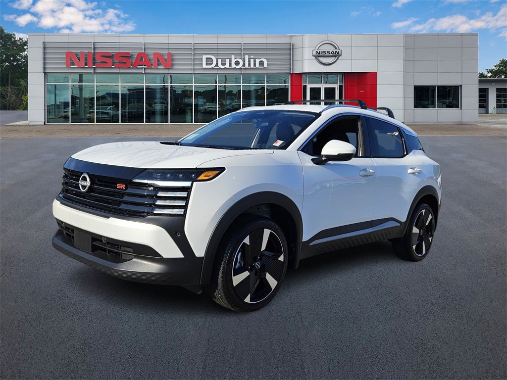 New 2025 Nissan Kicks SR