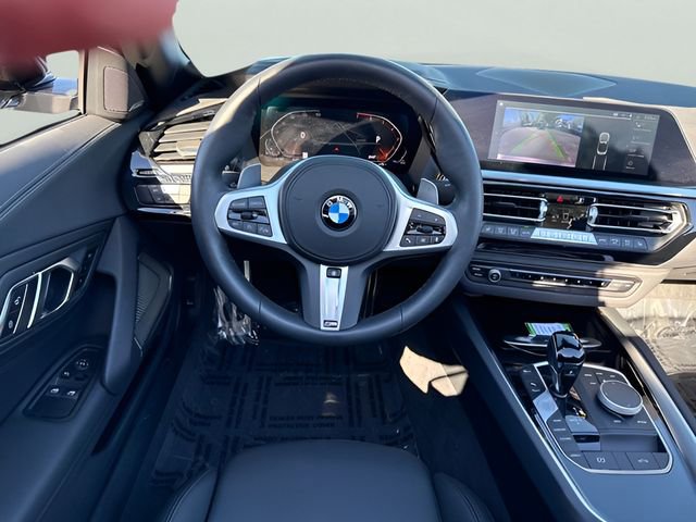 Certified 2025 BMW Z4 sDrive30i w/ Premium Package image 13