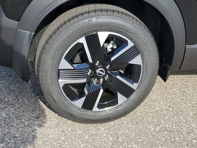New 2026 Nissan Kicks SV w/ SV Premium Package AWD/4WD image 5