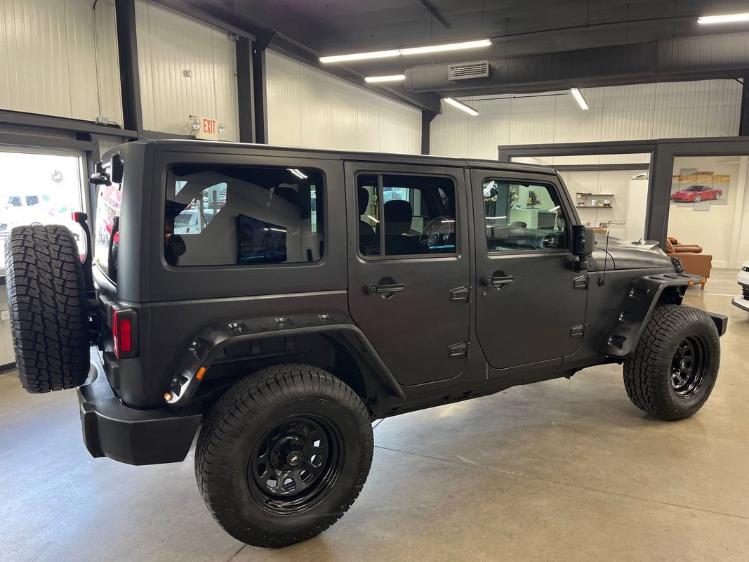 Used 2016 Jeep Wrangler Unlimited Sport AWD/4WD image 11