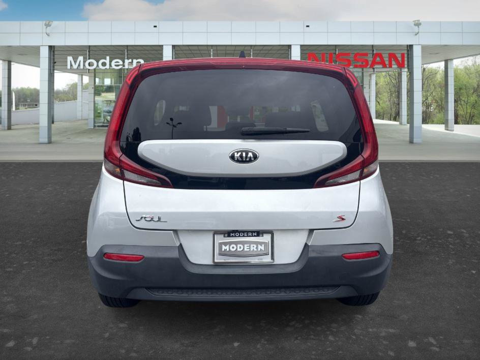 Used 2020 Kia Soul S FWD image 4