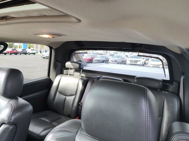 Used 2004 Chevrolet Avalanche Z71 w/ Sun And Sound Package image 5