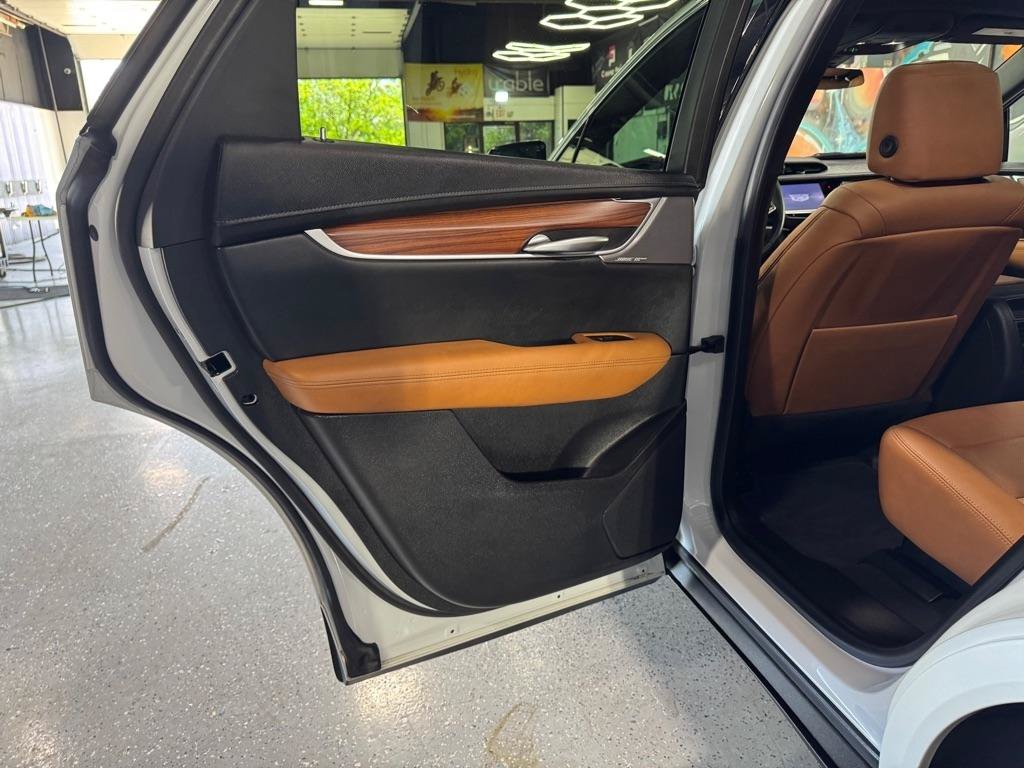 Used 2023 Cadillac XT5 Premium Luxury w/ LPO, Floor Liner Package AWD/4WD image 13