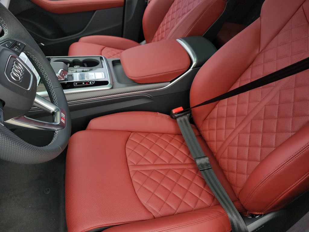 New 2026 Audi SQ8 Premium Plus AWD/4WD image 16