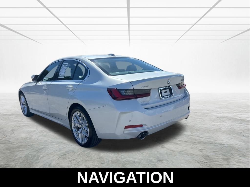 Used 2025 BMW 330i xDrive Sedan image 7
