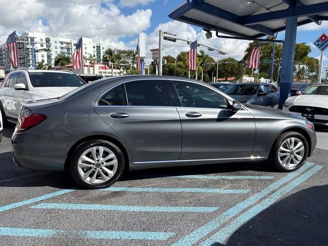 Used 2019 Mercedes-Benz C 300 4MATIC Sedan image 5
