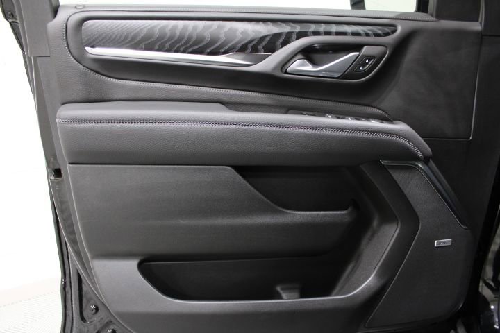 Used 2024 GMC Yukon XL Denali image 18