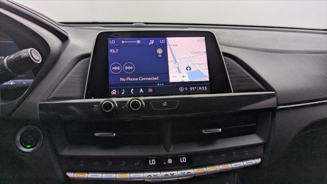 Used 2022 Cadillac CT4 Premium Luxury RWD image 27