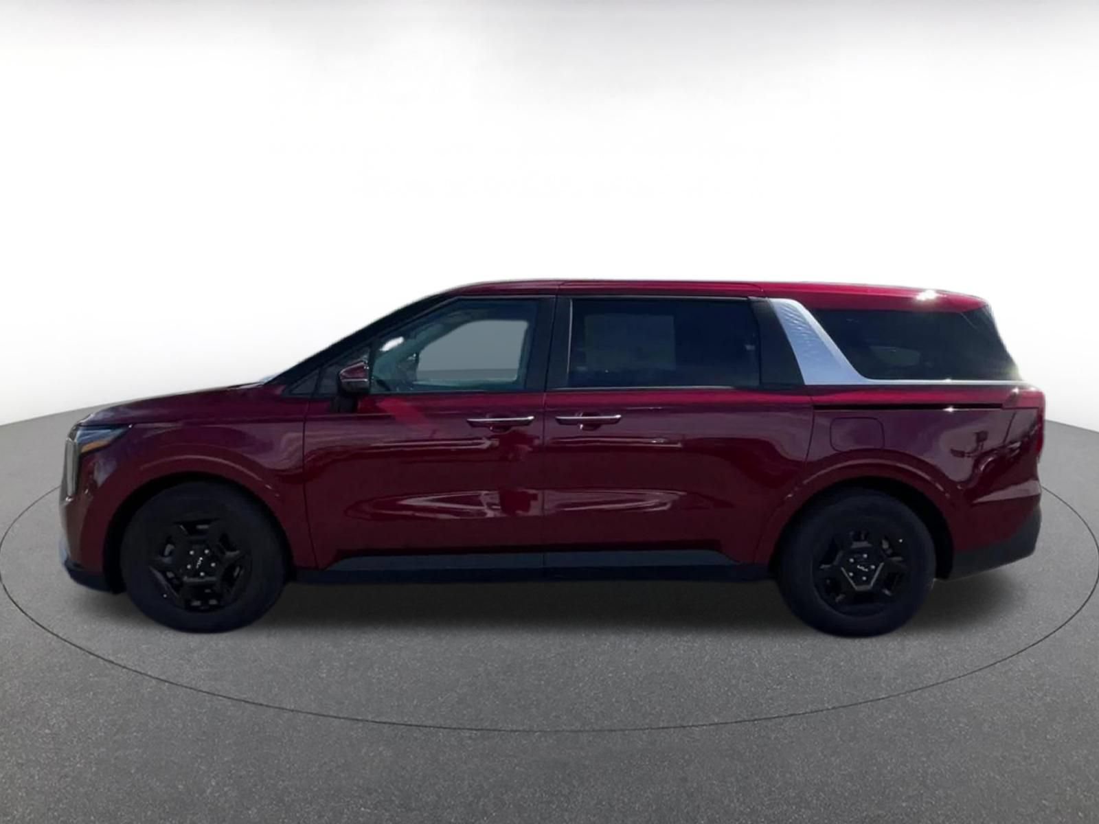 Used 2026 Kia Carnival FWD image 8