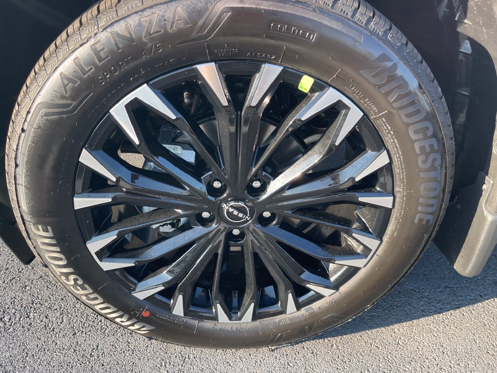 New 2026 Nissan Rogue Dark Armor AWD/4WD image 10