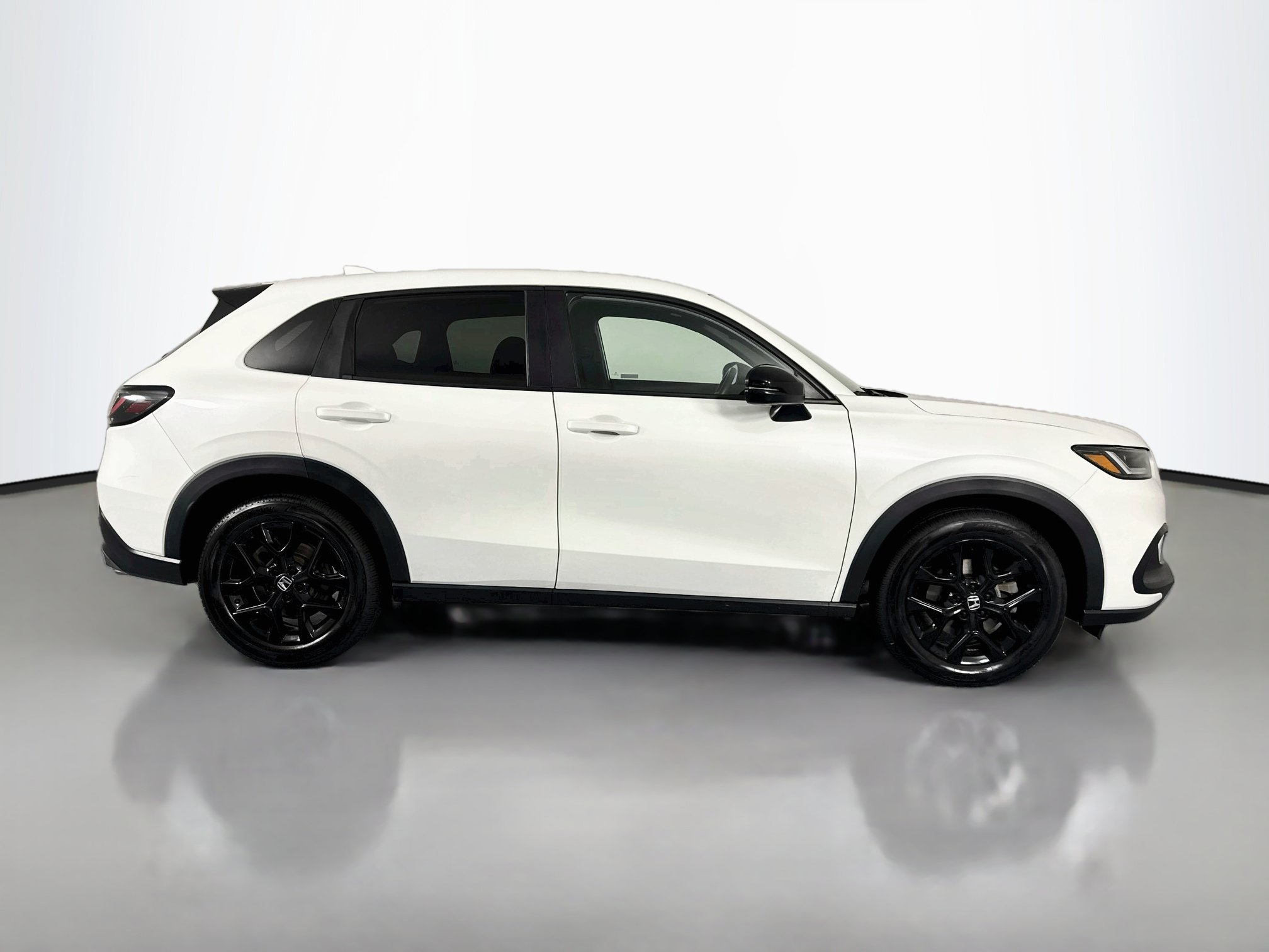 Certified 2024 Honda HR-V Sport image 4