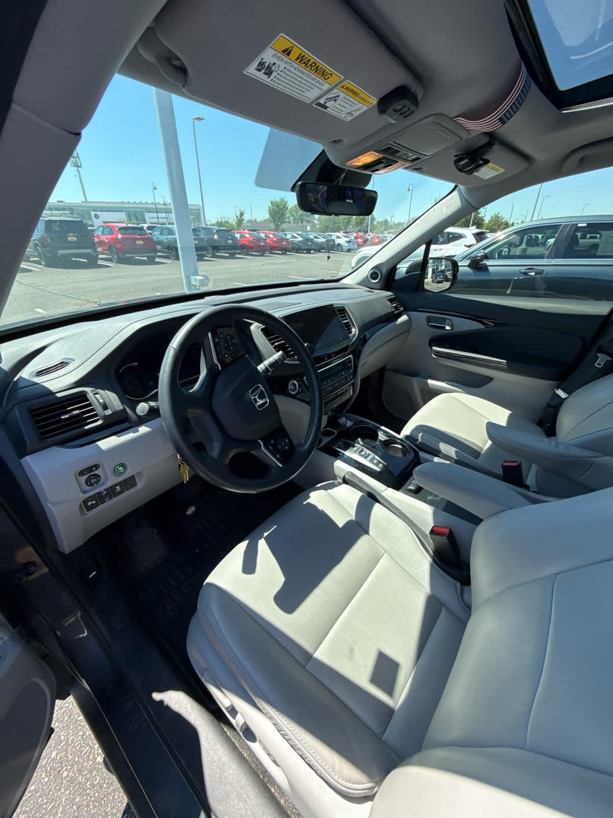 Used 2022 Honda Pilot Touring image 9