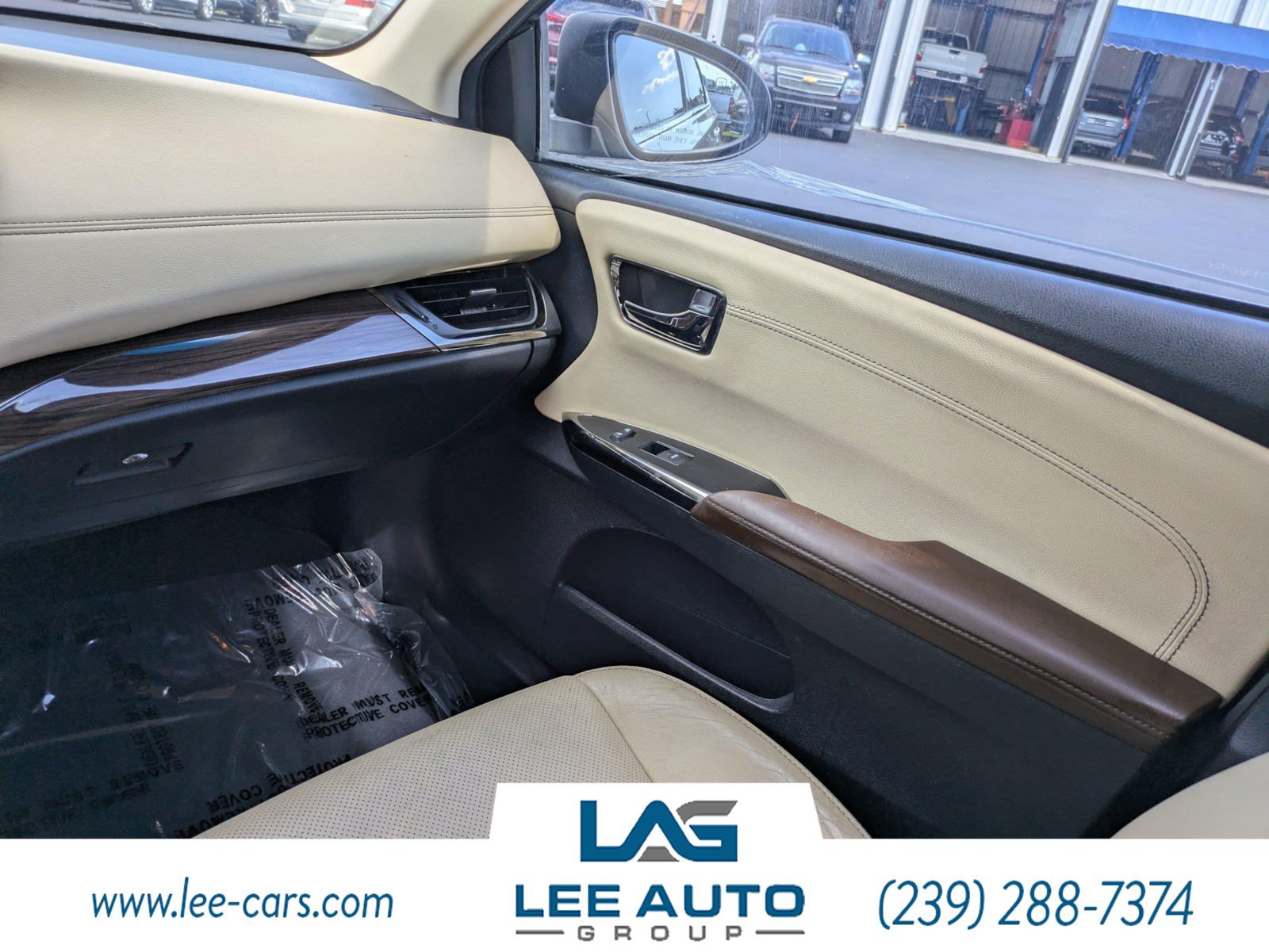 Used 2014 Toyota Avalon Limited FWD image 12