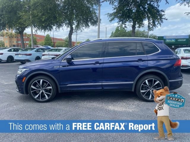 Used 2024 Volkswagen Tiguan SEL R-Line AWD/4WD image 2