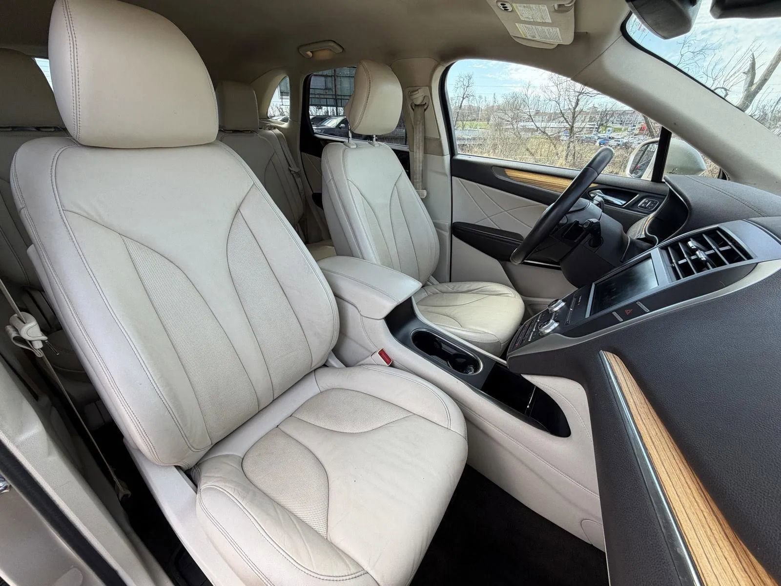 Used 2015 Lincoln MKC AWD w/ Equipment Group 101A Select image 15