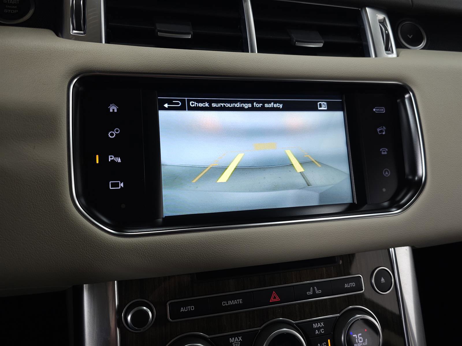 Used 2016 Land Rover Range Rover Sport HSE image 26