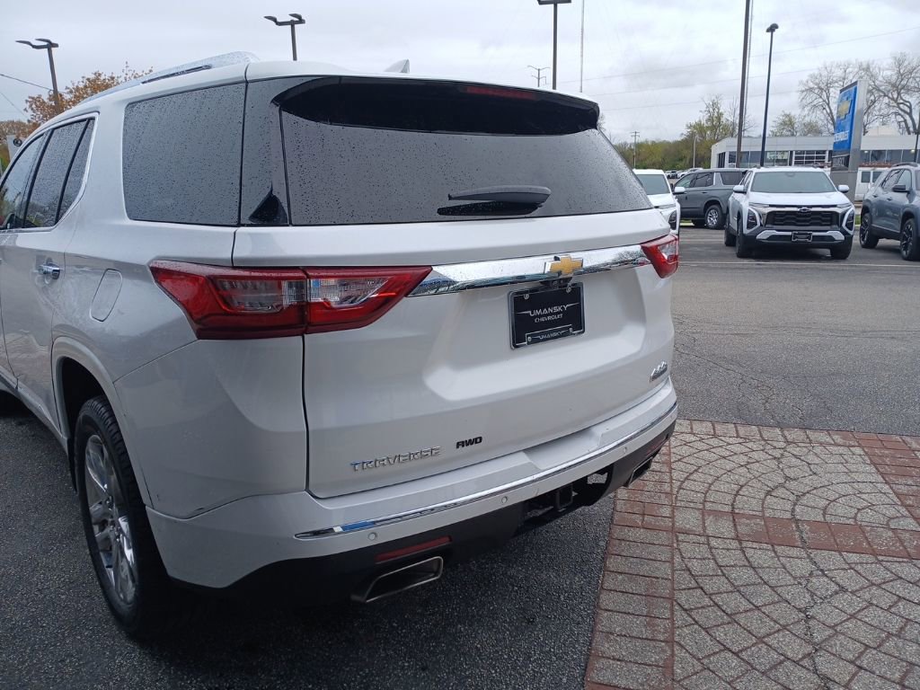 Certified 2020 Chevrolet Traverse High Country w/ LPO, Floor Liner Package AWD/4WD image 5