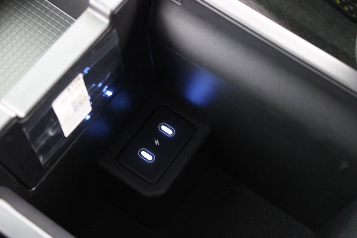 Used 2024 Hyundai Ioniq 6 SE image 19