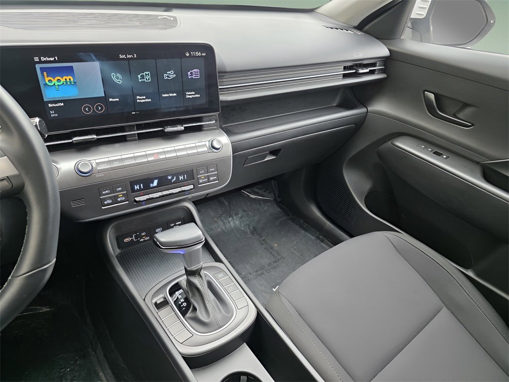 Certified 2025 Hyundai Kona SEL image 28